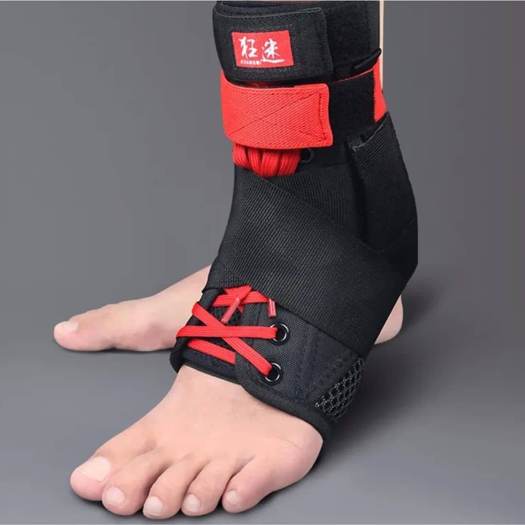 chaussure_attelle_cheville_reglable_lacets_01