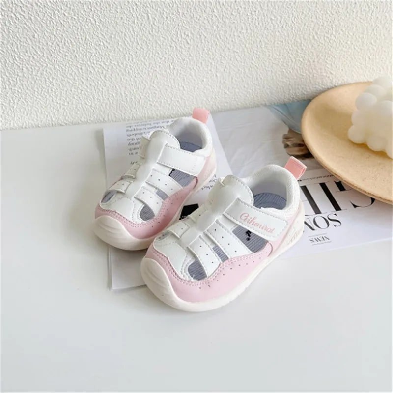 chaussure_bebe_orthopedique_moderne_cuir_01