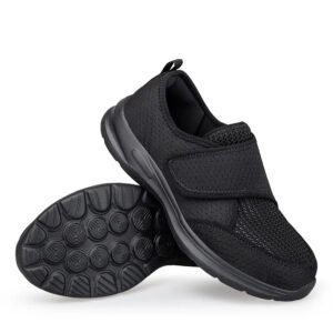 Chaussure orthopédique femme scratch en maille sur fond blanc