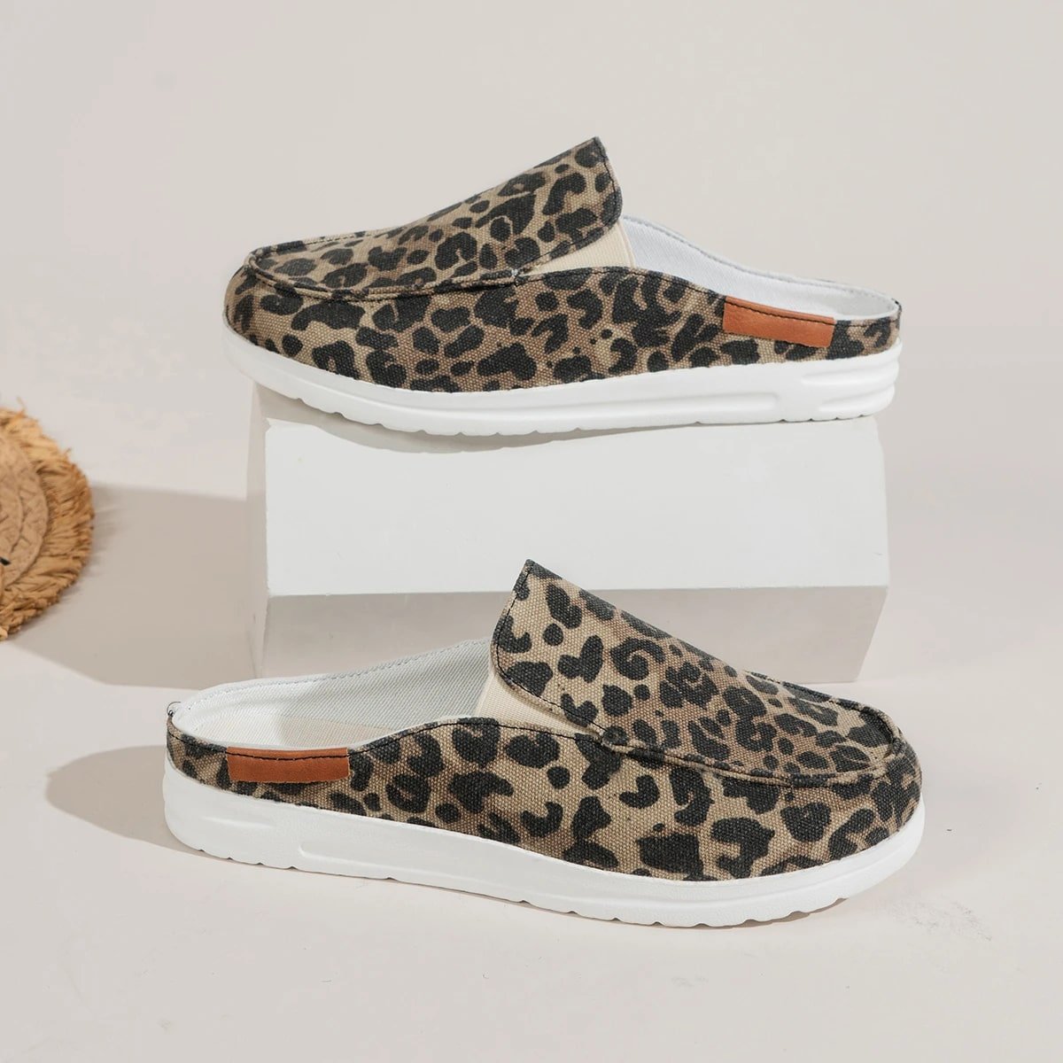 chaussure_orthopedique_femme_motifs_leopard_03