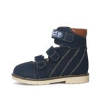 Chaussure orthopédique garçon en cuir et denim sur fond blanc