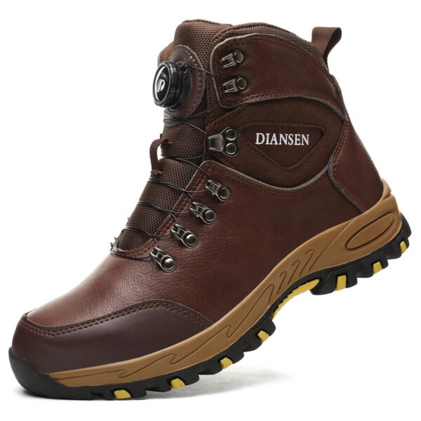 Chaussure sécurité orthopédique montante à bouton rotatif sur fond blanc