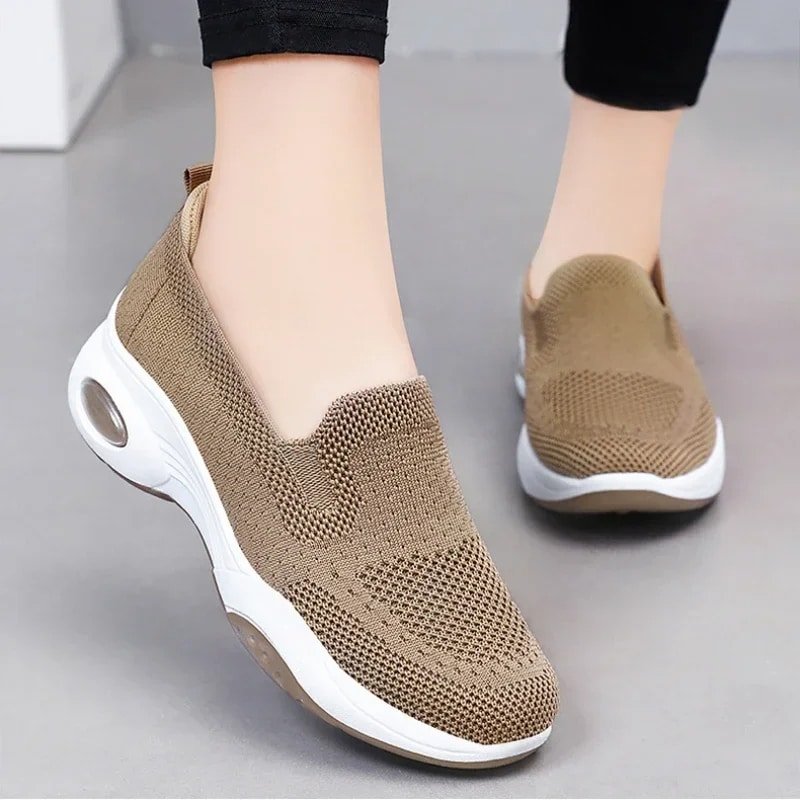 chaussures_chup_modernes_respirantes_03