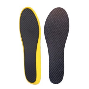 Lot de 2 semelles en carbone noires et jaunes sur fond blanc