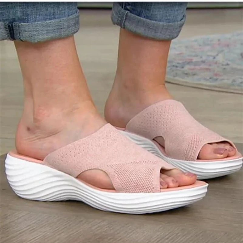 pantoufle_orthopedique_femme_rose_decontractee_03