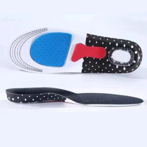 Semelle orthopédique en gel douce et confortable sur fond gris